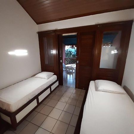 Studio Climatise - Piscine-Plage - 1 A 2 Personnes Sainte-Anne Exterior photo